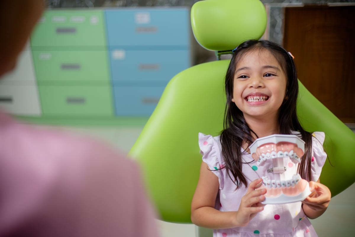 Baby teeth: what parents need to know in Fairview
