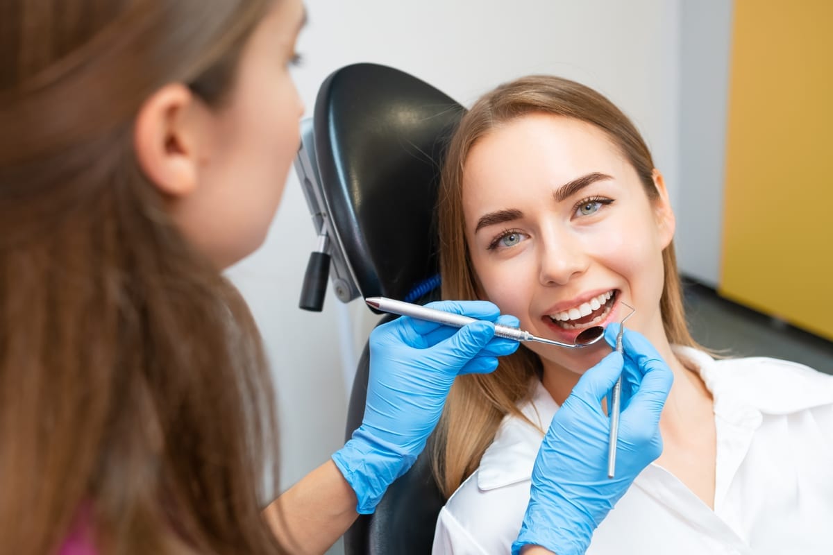Thumb sucking and pacifiers: effects on teeth in Allen